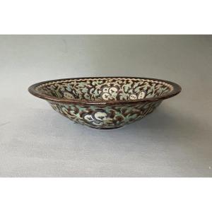 Vietnam, plat en céramique de Biên Hòa