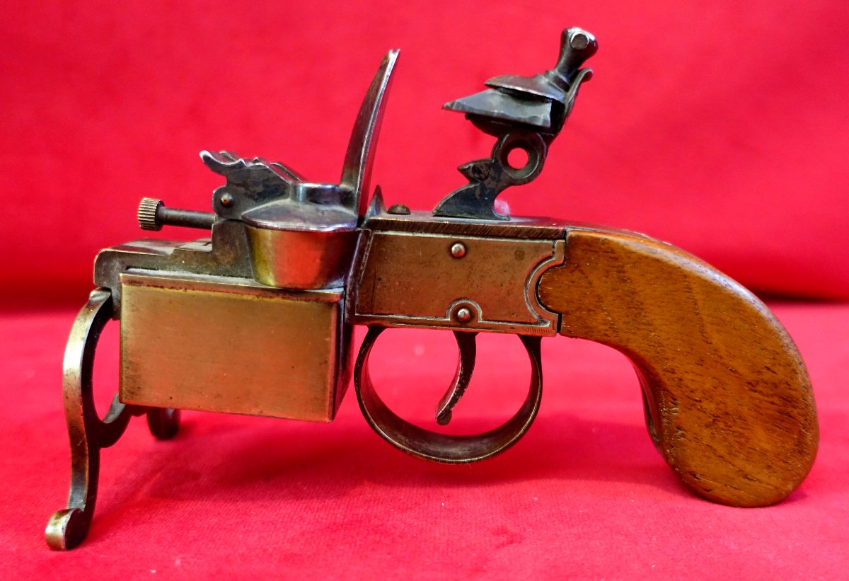 Dunhill Tinder Pistol - Rare Lighter 1936 -