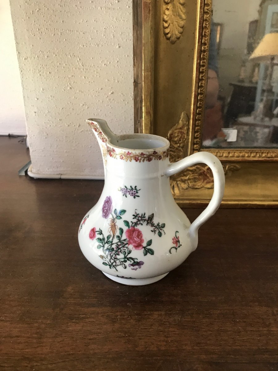 Pot Of The India Company Jug XVIII Eme