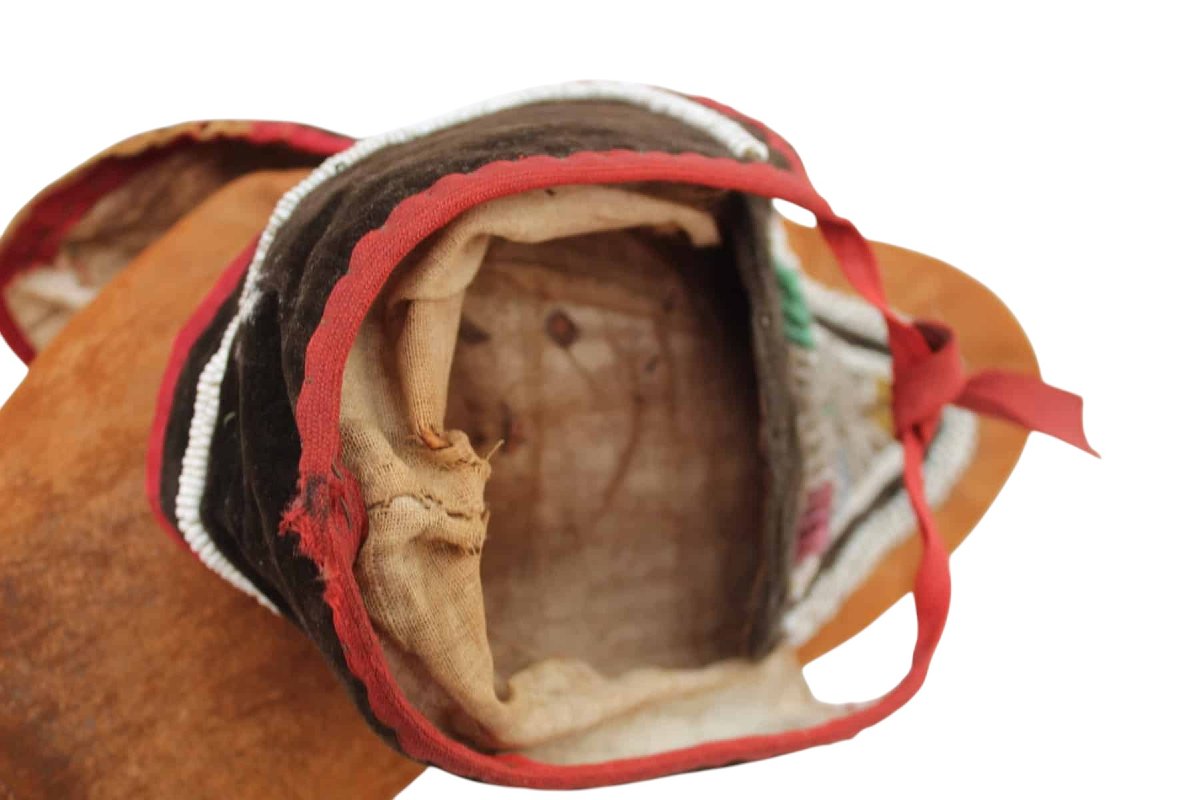 Early Native American Indian Moccasins-photo-2