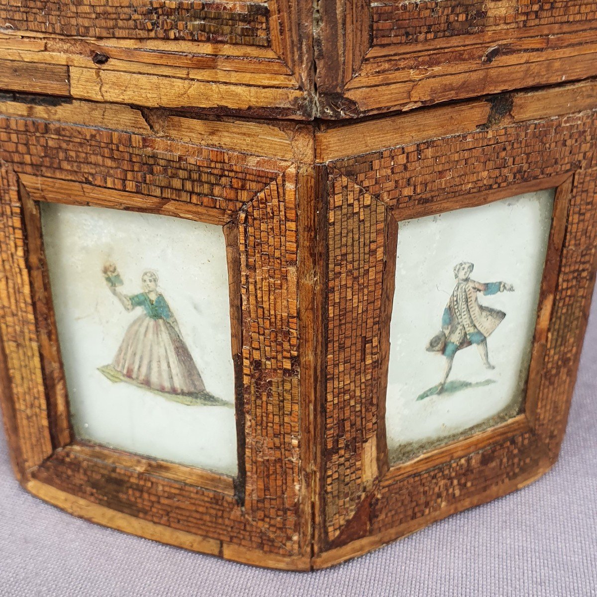 18th Century Straw Marquetry Box On The Theme Of Fashion-photo-3