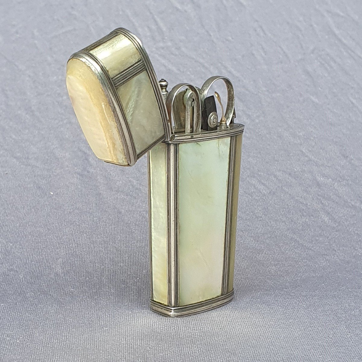 Nécessaire de poche, nacre, argent, fin XVIIIe / 1800-photo-1
