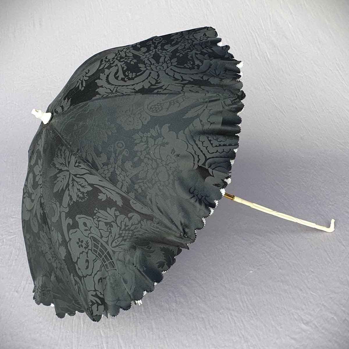19 Th Century Umbrella Circa 1850, Perfect Condition, Historical Reconstruction