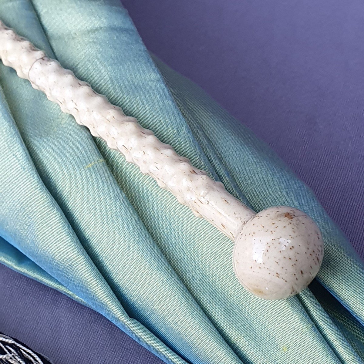 Antique Umbrella, Good Condition, Green Silk And Lace, Circa 1850-photo-4