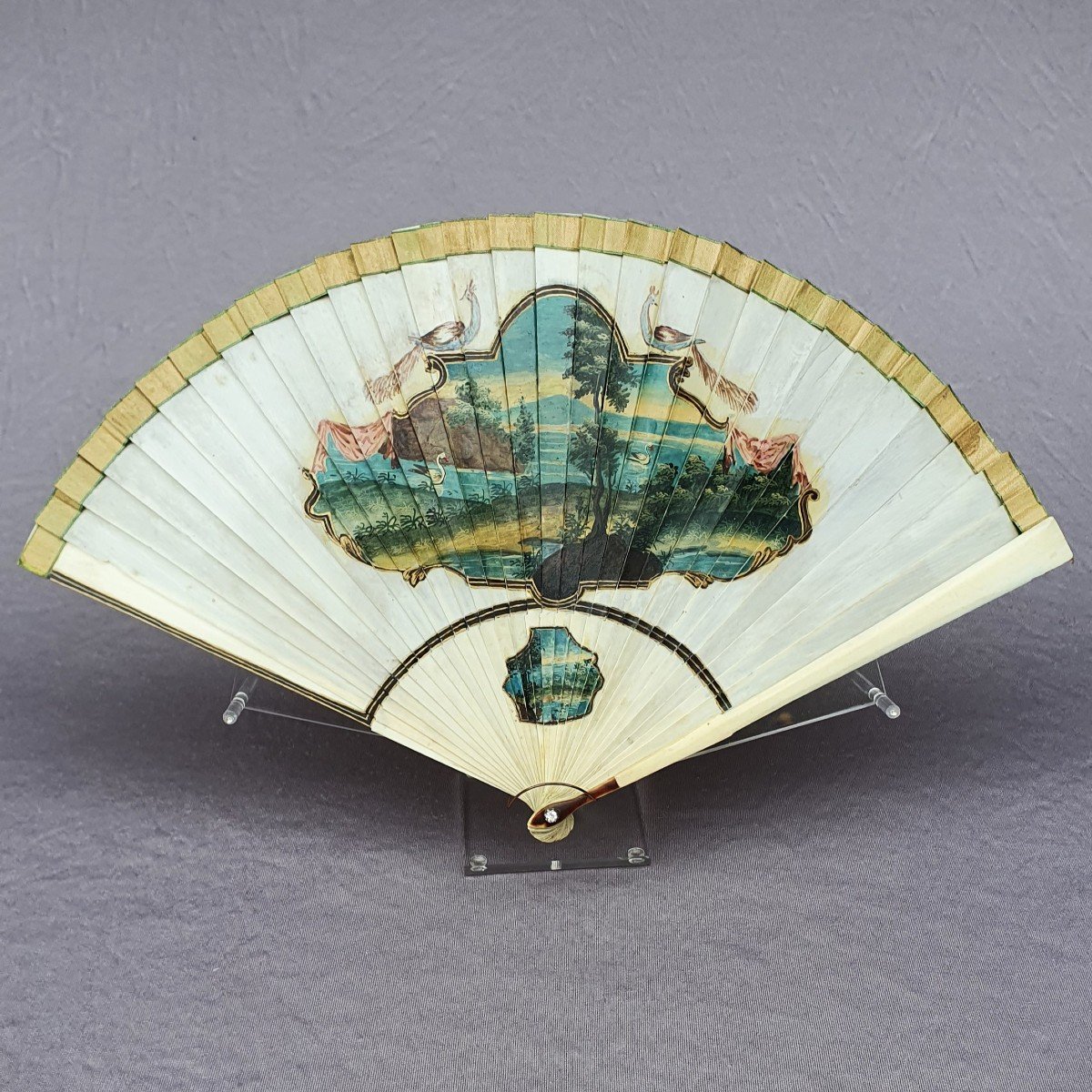 Antique 18 Th Century Painted Fan “vernis Martin”, Circa 1700-photo-4
