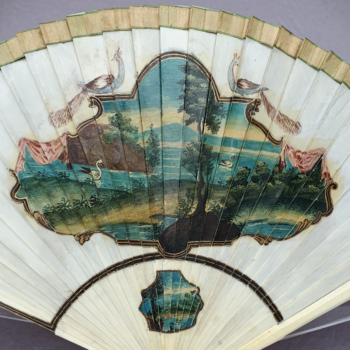 Antique 18 Th Century Painted Fan “vernis Martin”, Circa 1700-photo-1