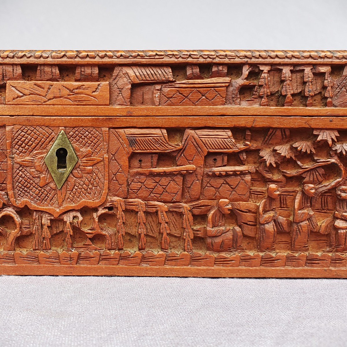 Wooden Box Carved With Pagodas And Characters, China, Canton, 19th Century-photo-2
