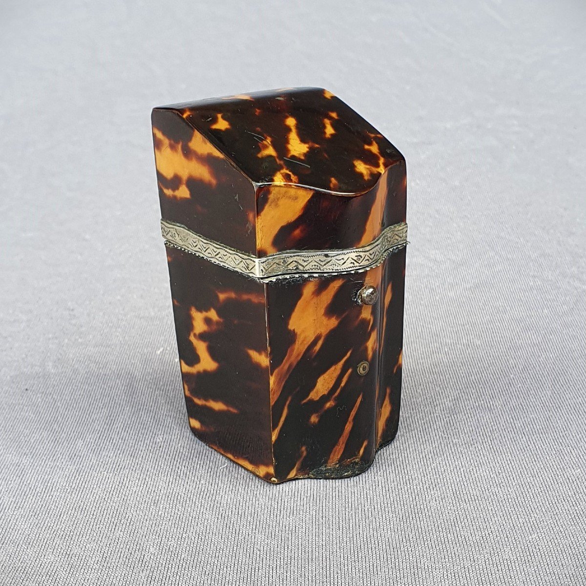 Nécessaire de voyage, écaille et argent, écriture, couture, flaconnier...début XIXe-photo-4