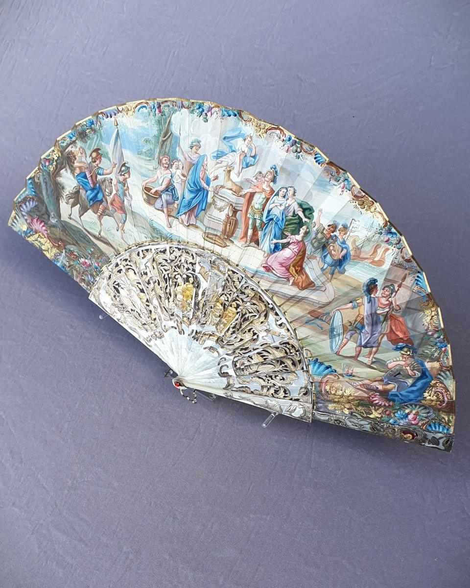 Eventail ancien, époque Louis XV, gouache et nacre, le sacrifice d’Iphigénie-photo-2
