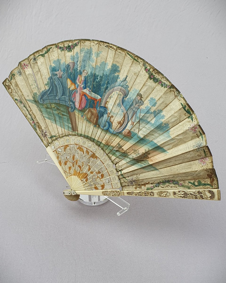 18th Century Fan, Louis XV Period, Beautiful Chinese Import Mount-photo-2