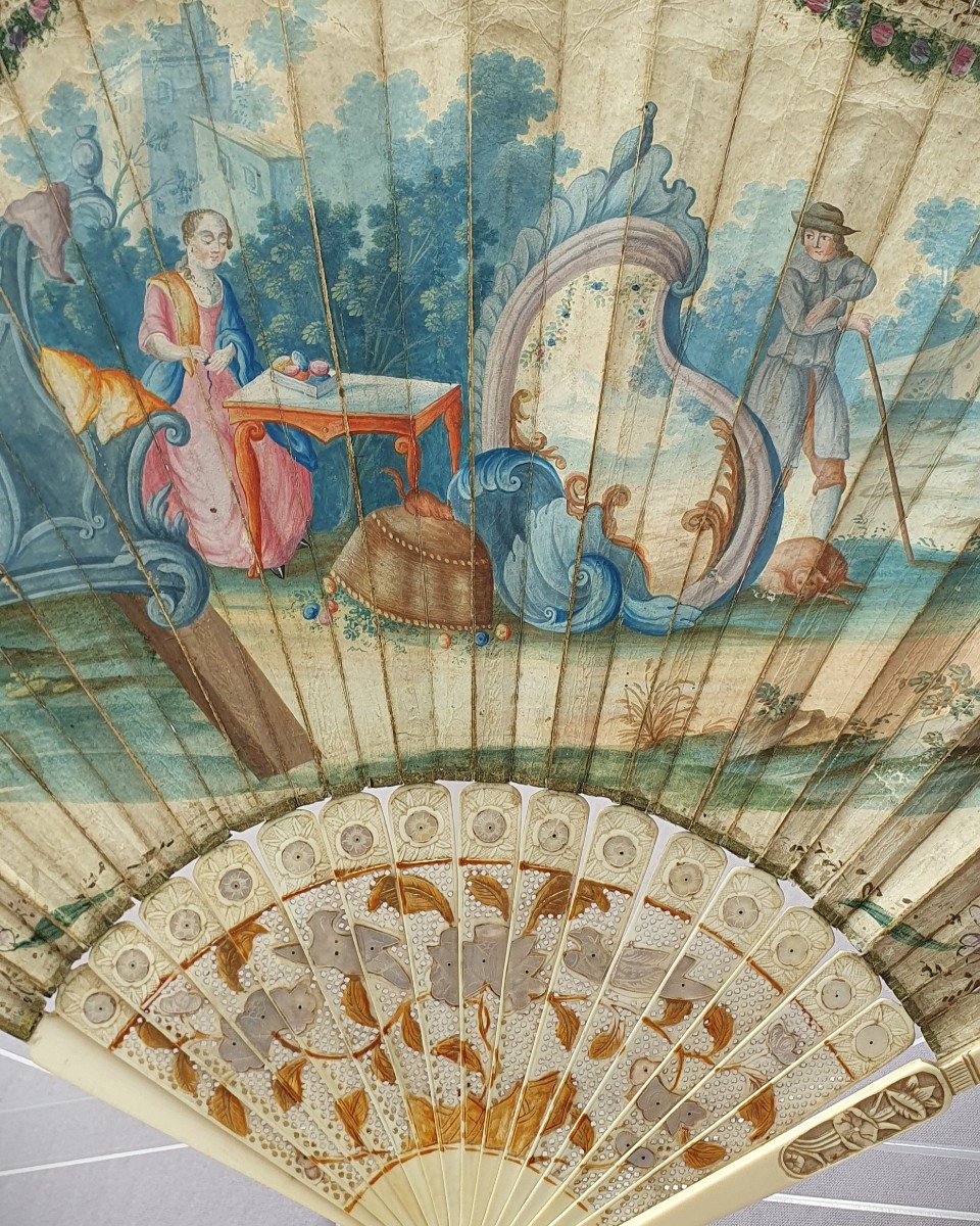 18th Century Fan, Louis XV Period, Beautiful Chinese Import Mount