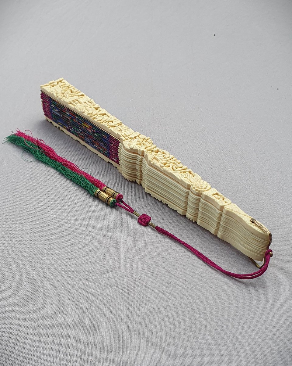 Canton Fan Known As “with A Thousand Faces”, In Its Box, 19th Century China-photo-6