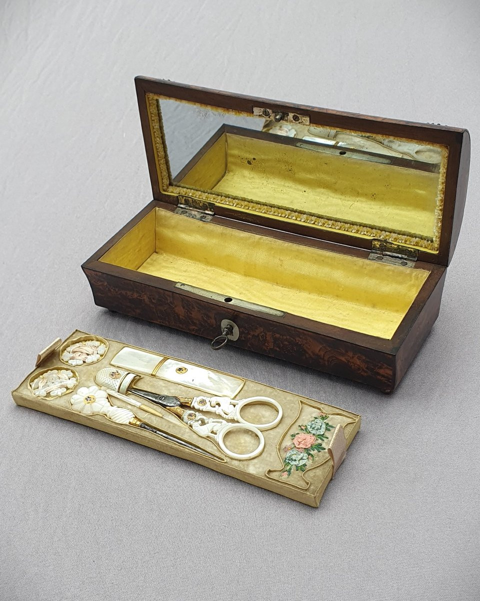 Coffret nécessaire de couture, broderie, Palais Royal Paris, vers 1820-photo-2