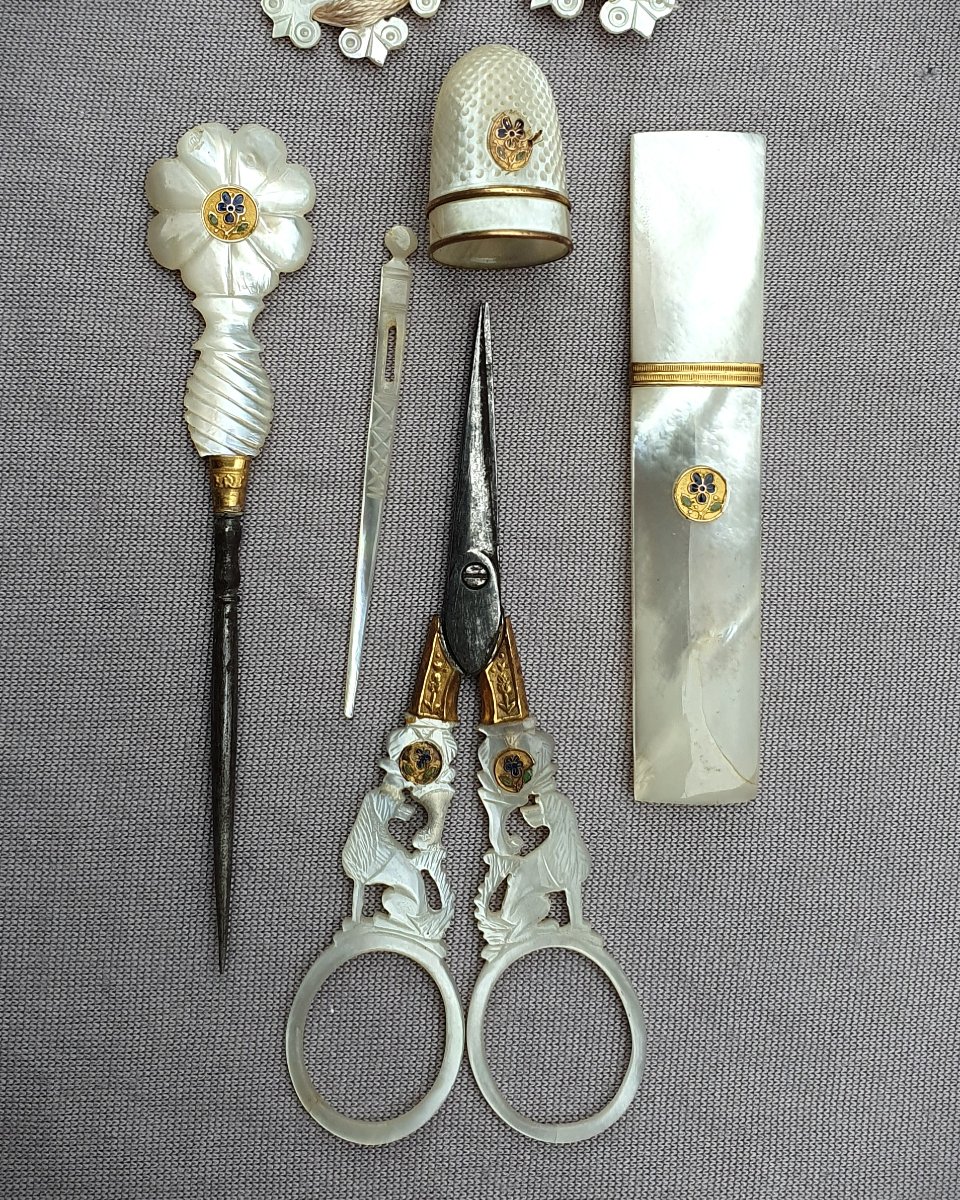 Coffret nécessaire de couture, broderie, Palais Royal Paris, vers 1820-photo-4