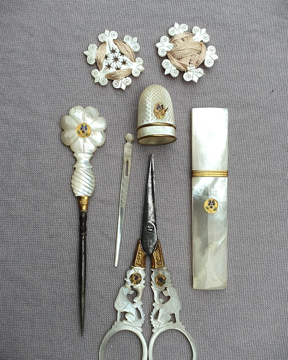 Coffret nécessaire de couture, broderie, Palais Royal Paris, vers 1820-photo-1