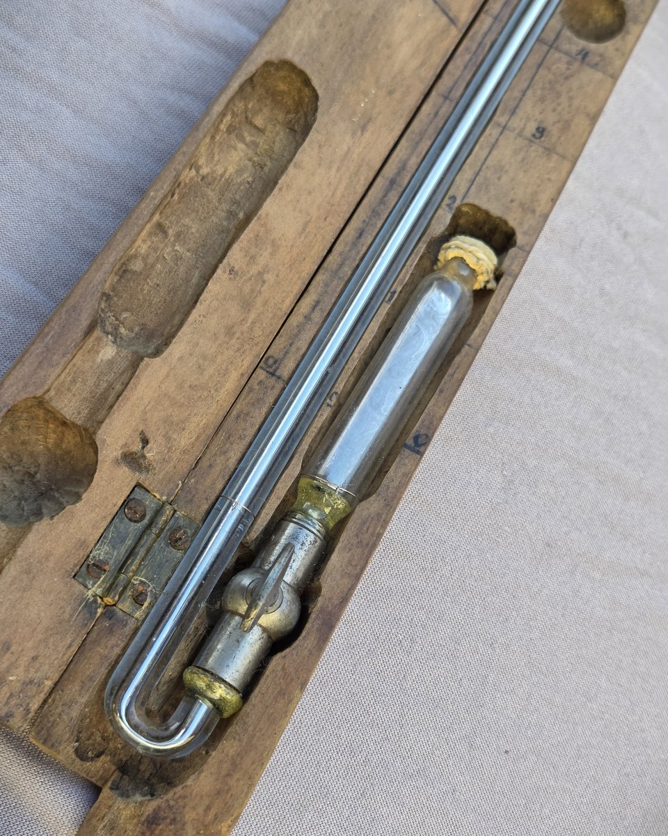 Canne ancienne à système du 18e siècle, baromètre, collection Madeleine Gely-photo-2