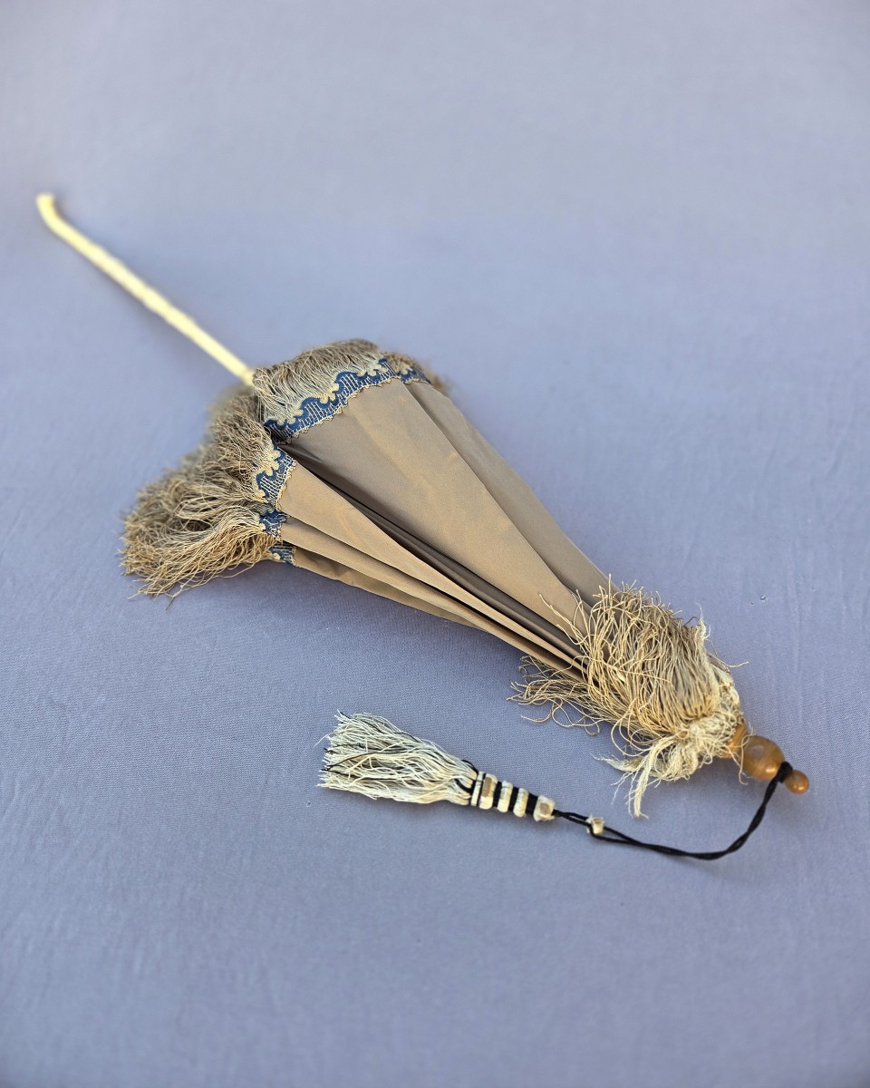 Ombrelle ancienne, très bon état, utilisable pour mariage ou reconstitution historique, 1860-photo-1