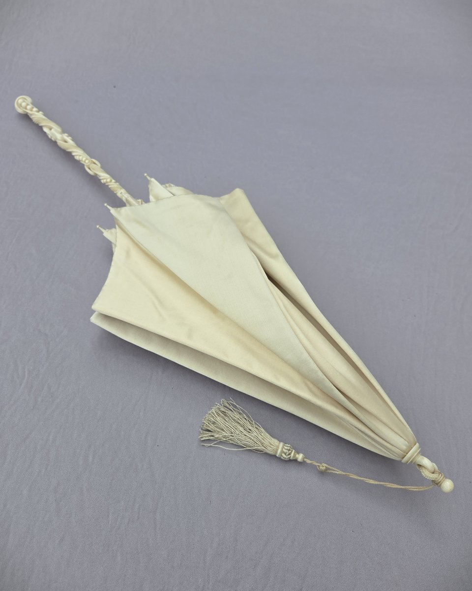 Ombrelle XIXe siècle en parfait état, reconstitution historique, mariage…-photo-3