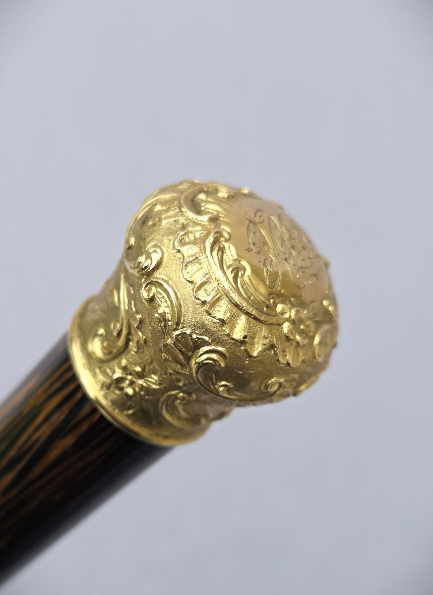 Antique Cane With Monogram-engraved Gold Knob-photo-1