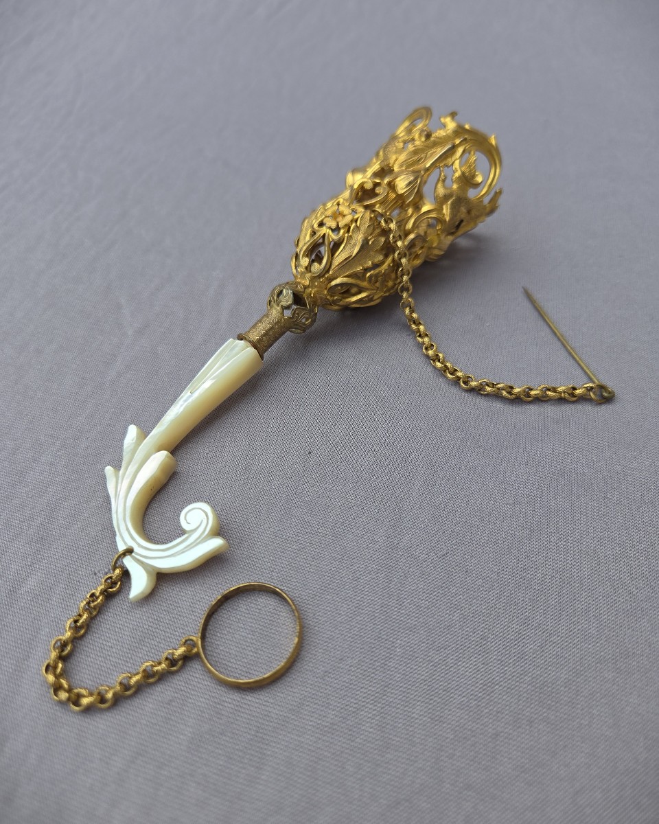 Mother-of-pearl Tussie Mussie, Bouquet Holder, Circa 1850