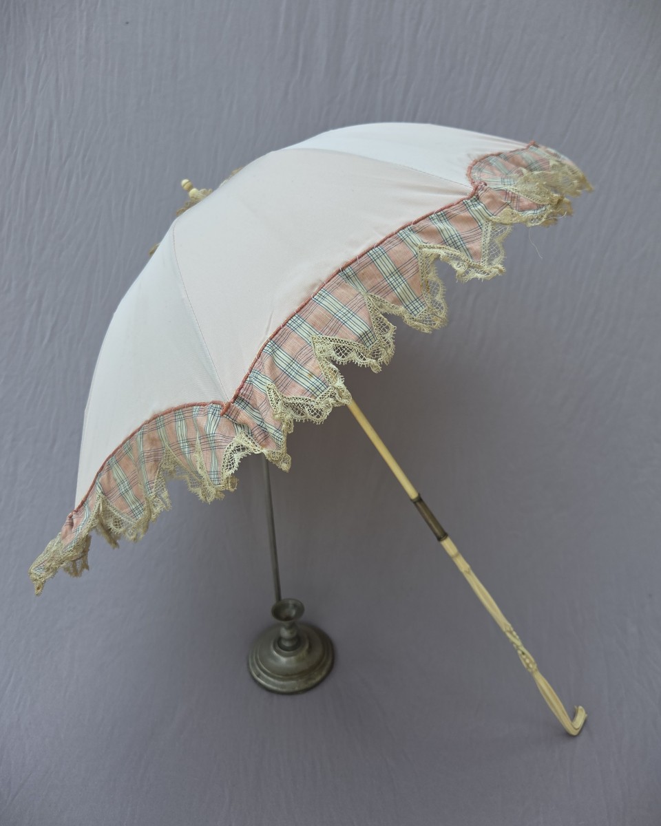 Antique Second Empire Umbrella - Excellent Condition - France, Circa 1850.