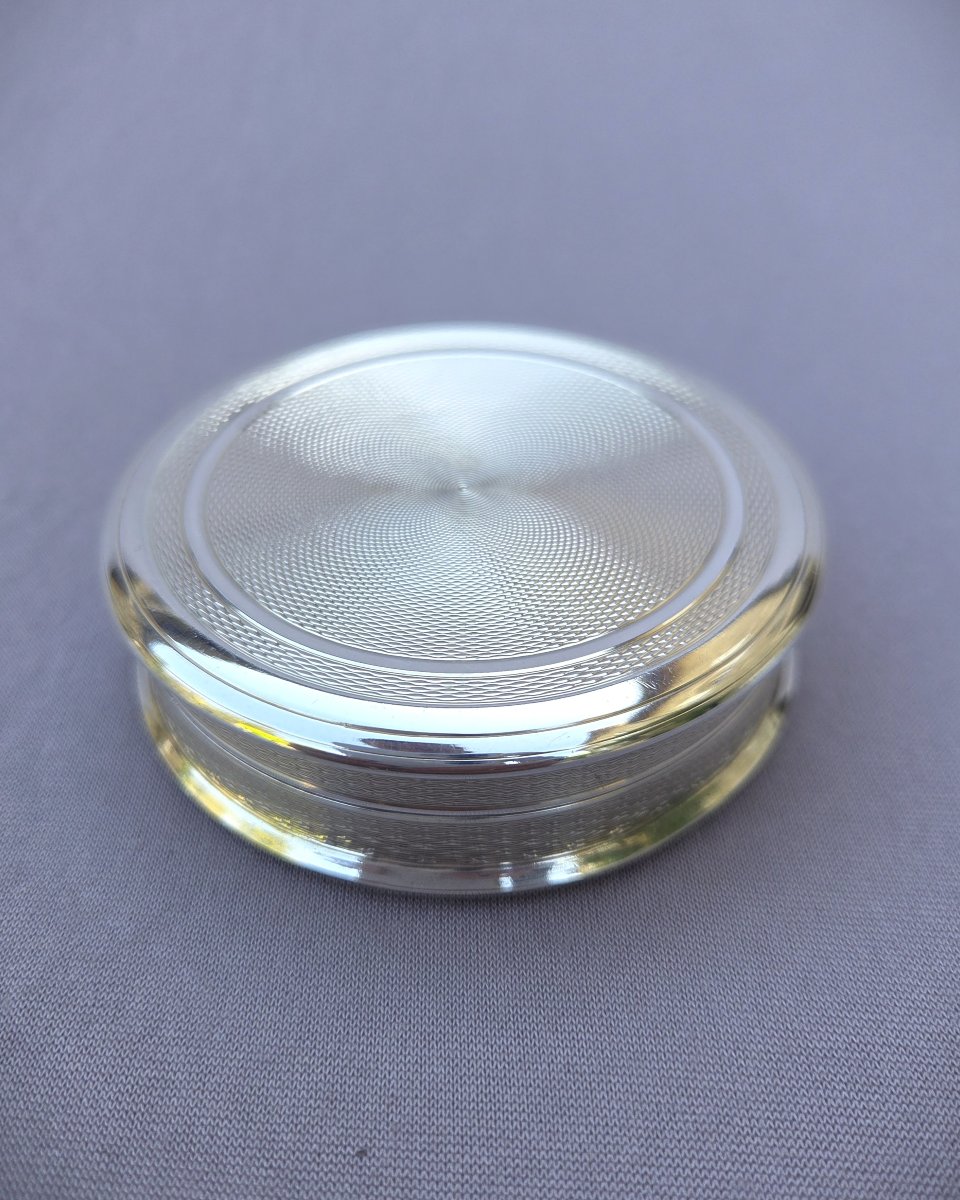 Guilloché Silver Box With Vermeil Interior, Lid Decorated With A Miniature.-photo-2
