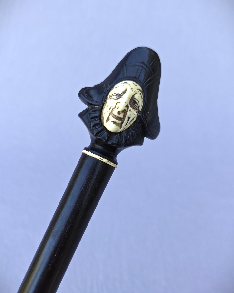 Collector's Cane, Knob With Bicorne Figure