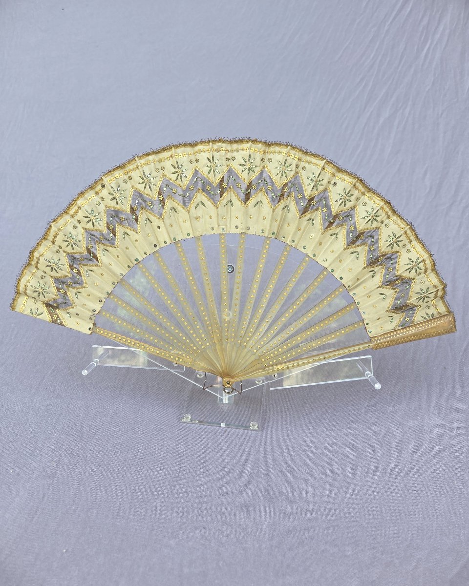 Horn And Sequined Silk Fan, Duvelleroy Paris, Circa 1910