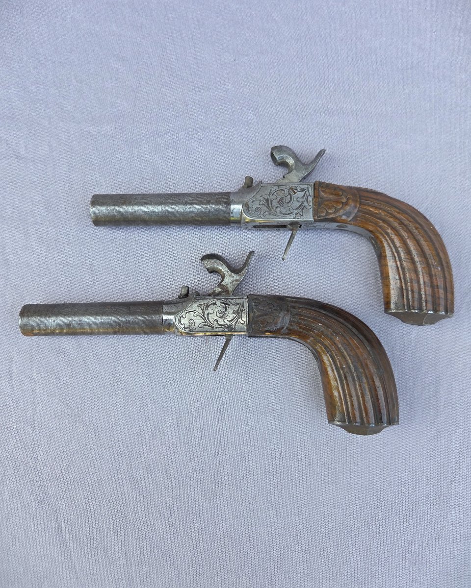 Paire de pistolets anciens, Pistolets de poche à percussion, vers 1850