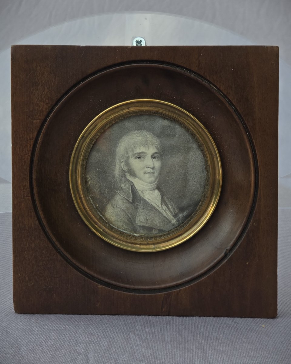 Miniature portrait d’homme, crayon sur papier, fin XVIIIe / 1800-photo-2