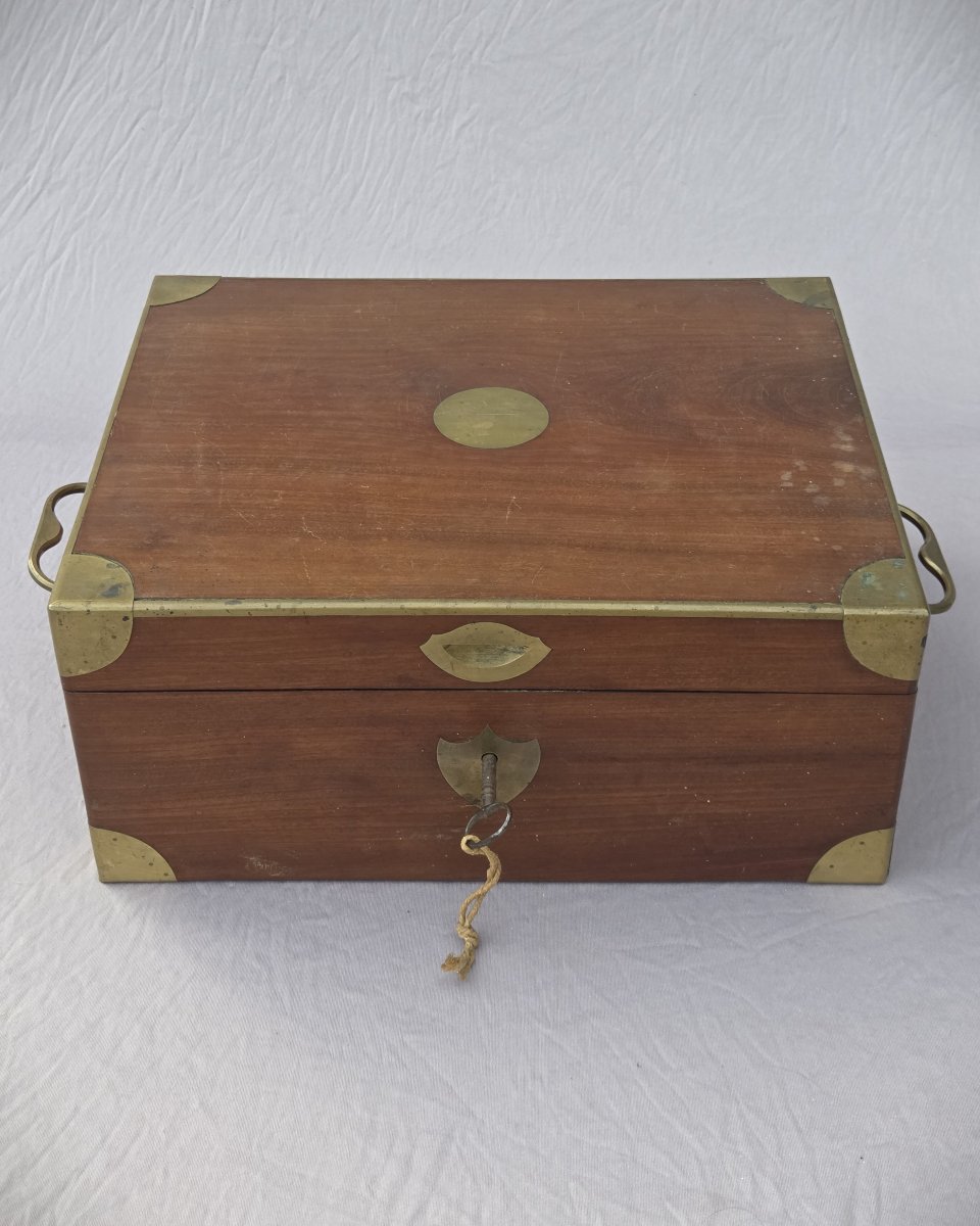 Late 18th-century Travel Kit-photo-1