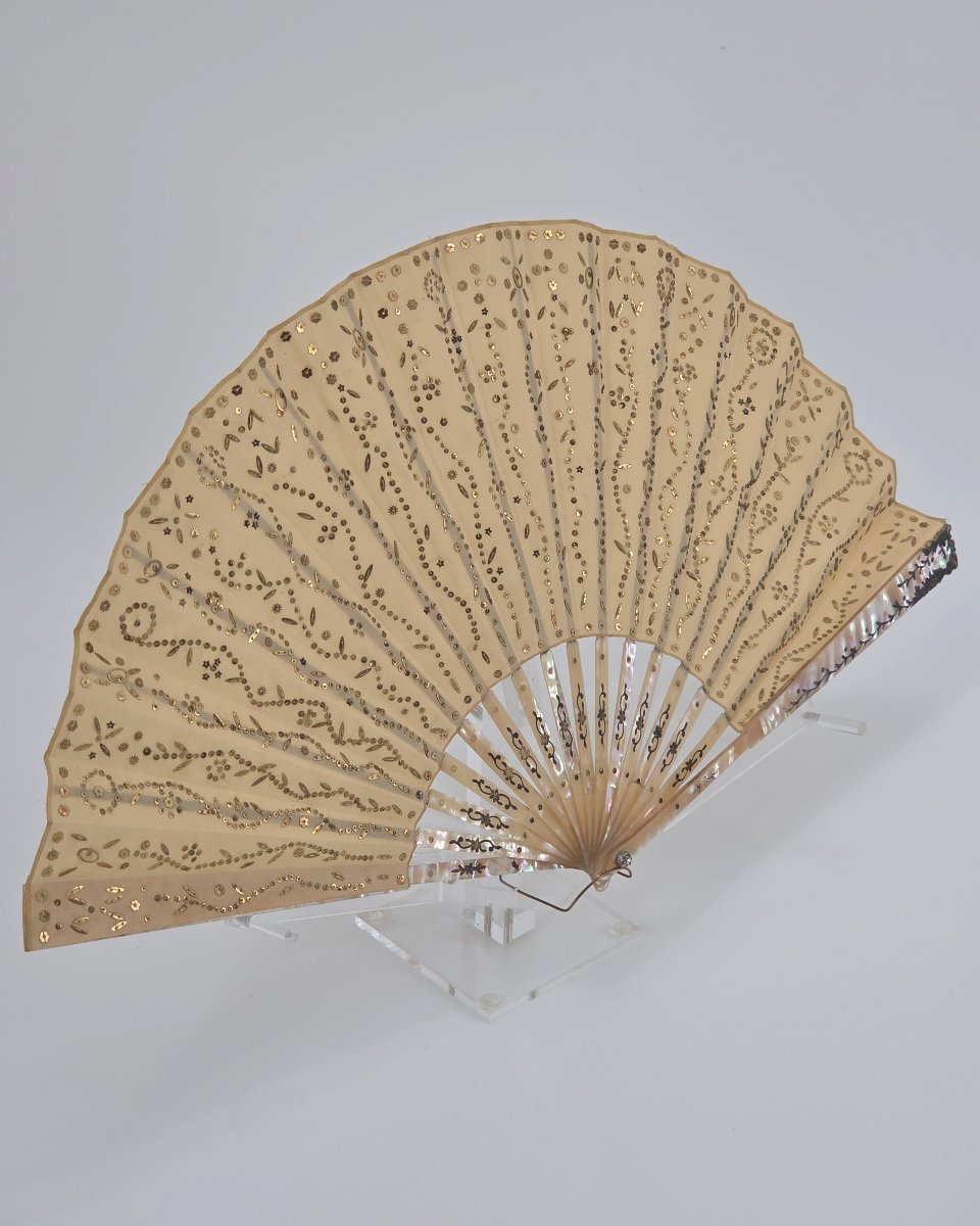 Antique Fan, Mother-of-pearl And Sequined Silk, Circa 1910-photo-3