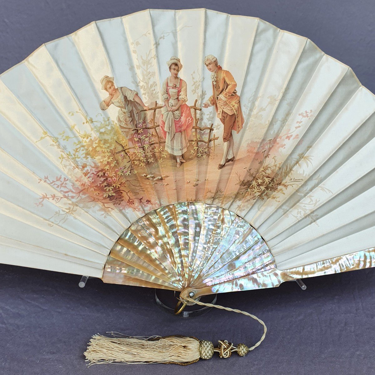 Antique Mother-of-pearl And Satin Fan Signed Lauronce, 19th Century-photo-4