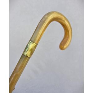 Canne ancienne en corne, bague en or 18 K, fin XIXᵉ siècle