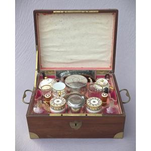 Coffret nécessaire de voyage fin du XVIIIe siècle