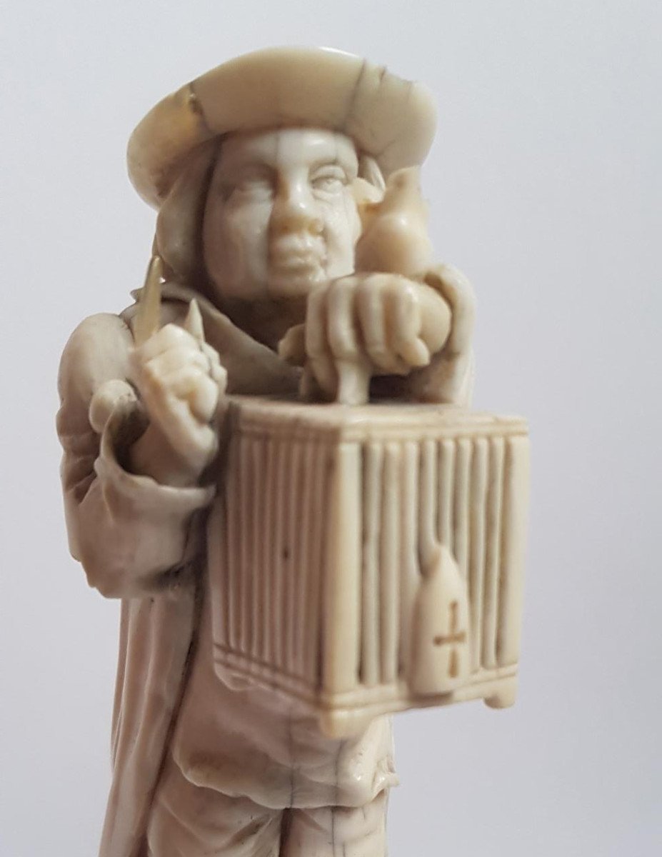 Paire De Vagabonds En Ivoire Ou En Os Sculpté Du XVIIIe Siècle, Travail Allemande ? -photo-4