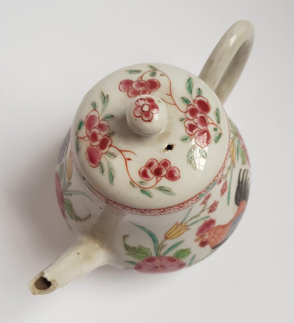 Théière En Porcelaine Chinoise Famille Rose Qianlong Du XVIIIe Siècle  -photo-2
