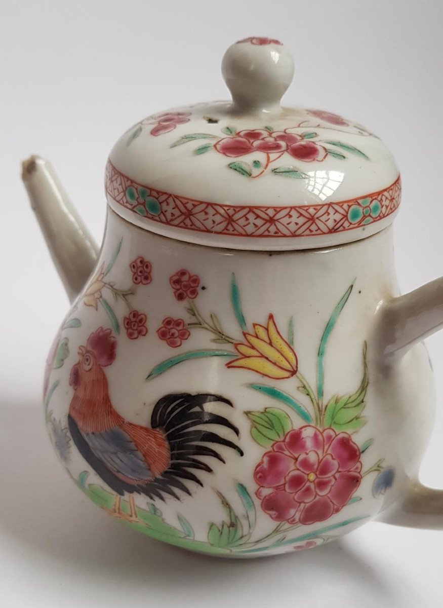 Théière En Porcelaine Chinoise Famille Rose Qianlong Du XVIIIe Siècle  -photo-3