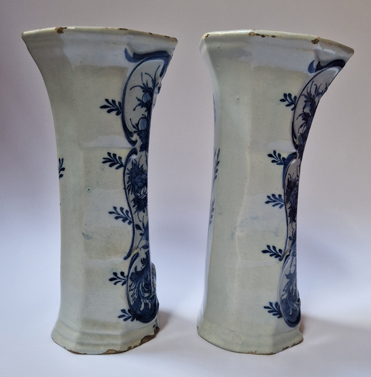 Pair Of Delft Earthenware Beaker Vases, Rococo Period, Circa 1760 Delft-photo-3
