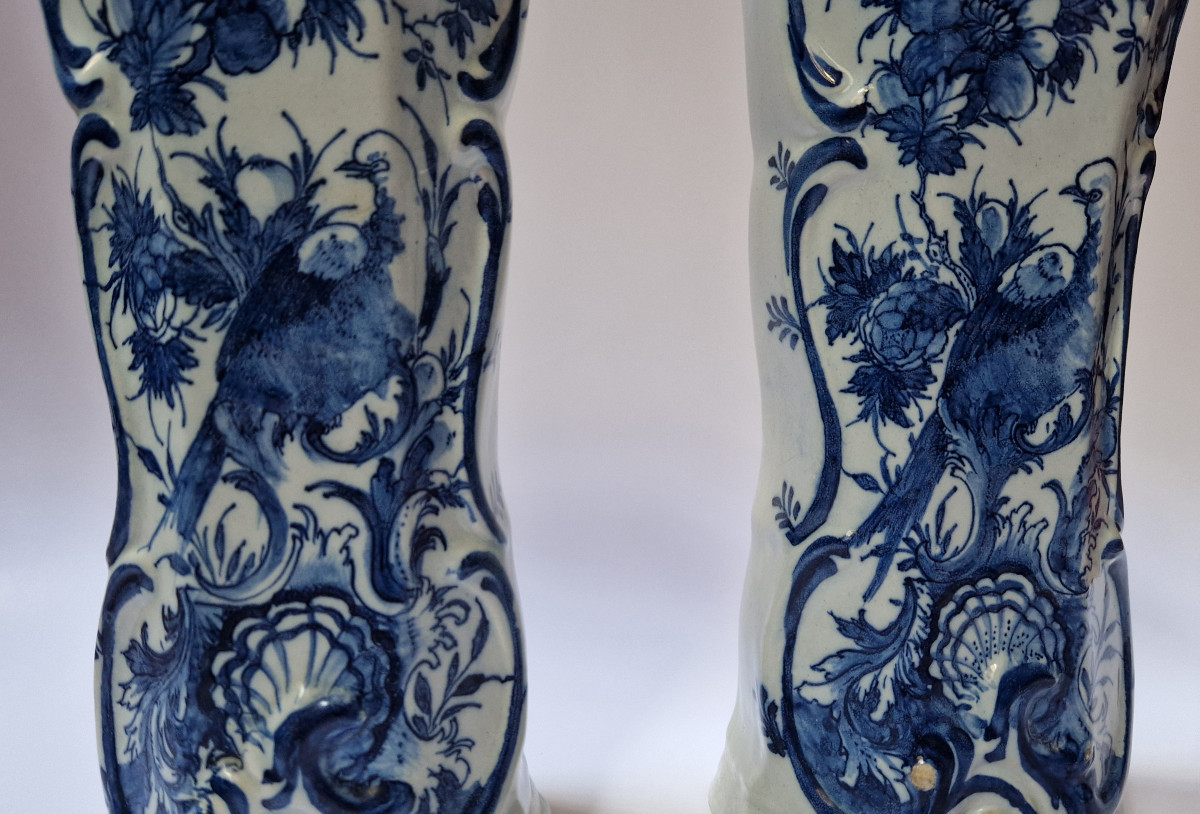 Pair Of Delft Earthenware Beaker Vases, Rococo Period, Circa 1760 Delft-photo-4