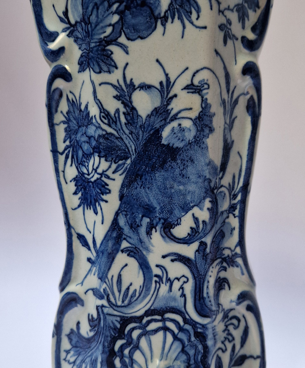 Pair Of Delft Earthenware Beaker Vases, Rococo Period, Circa 1760 Delft-photo-5