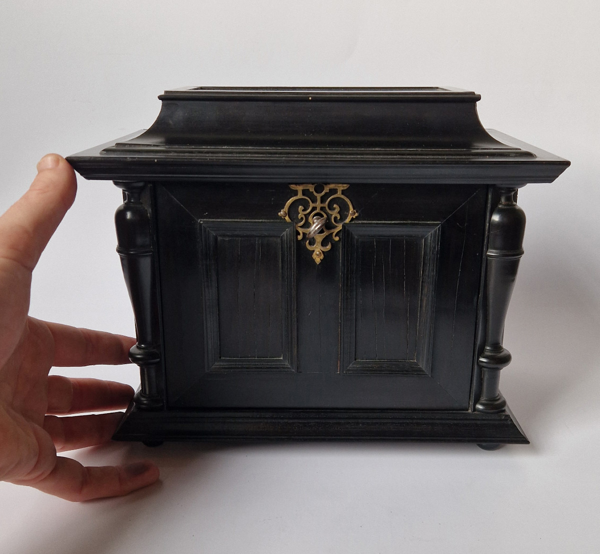 Ebony Table Cabinet With Silver Foil Interior, Antwerp, 17th Century, Circa 1650-photo-8