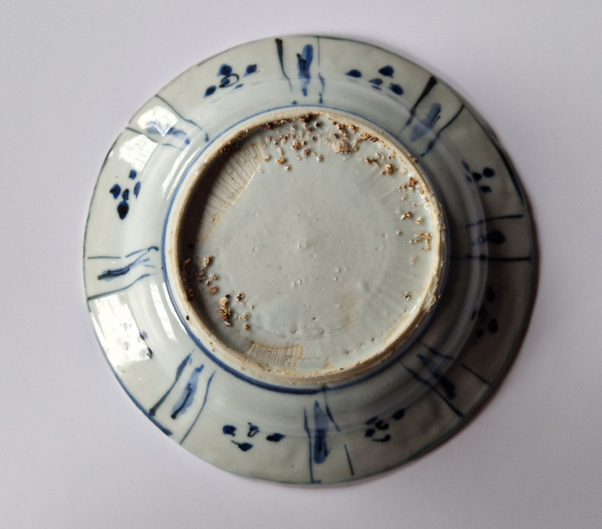 Rare petite assiette « Kraak » de l’époque Wanli (1573-1620) en porcelaine bleue et blanche-photo-5