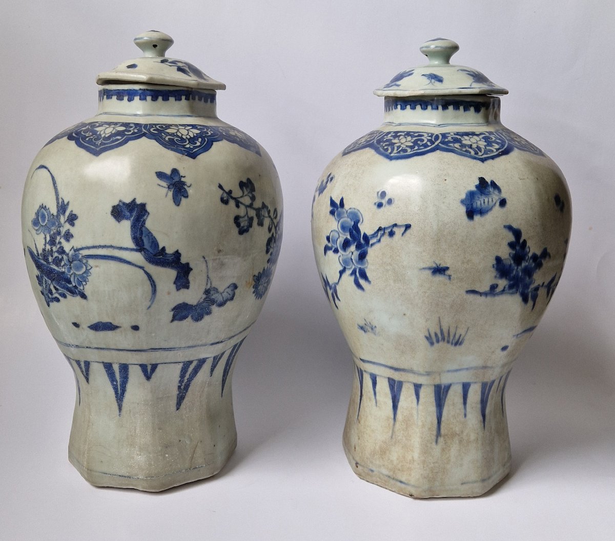 A Pair of Chinese Blue and White Porcelain Jars from the Hatcher Cargo c.1643 -photo-4