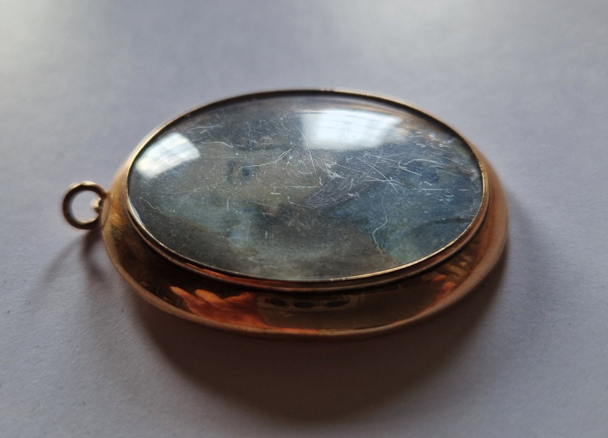 French Or German School, Circa 1775  Miniature Depicting A Gentleman In A Blue Coat -photo-2