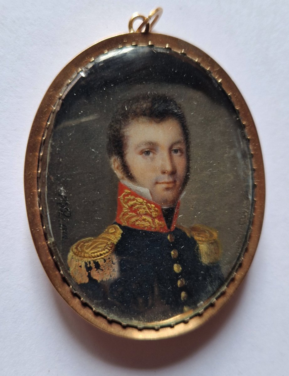 Poortrait en miniature d'officier par François Petit de Villeneuve, daté 1818