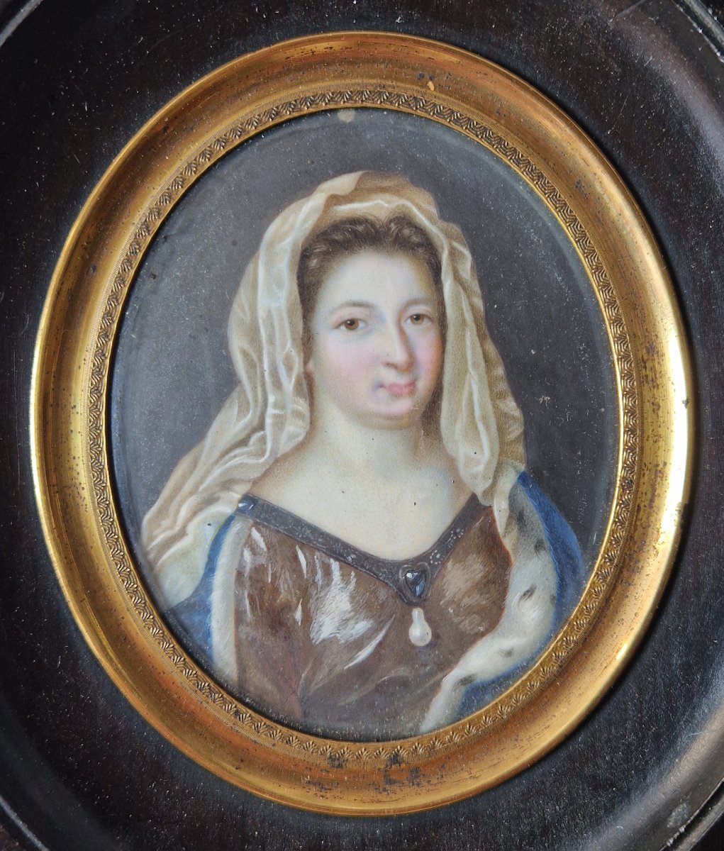 École française du XVIIIe siècle  Portrait en miniature de Madame de Maintenon -photo-2