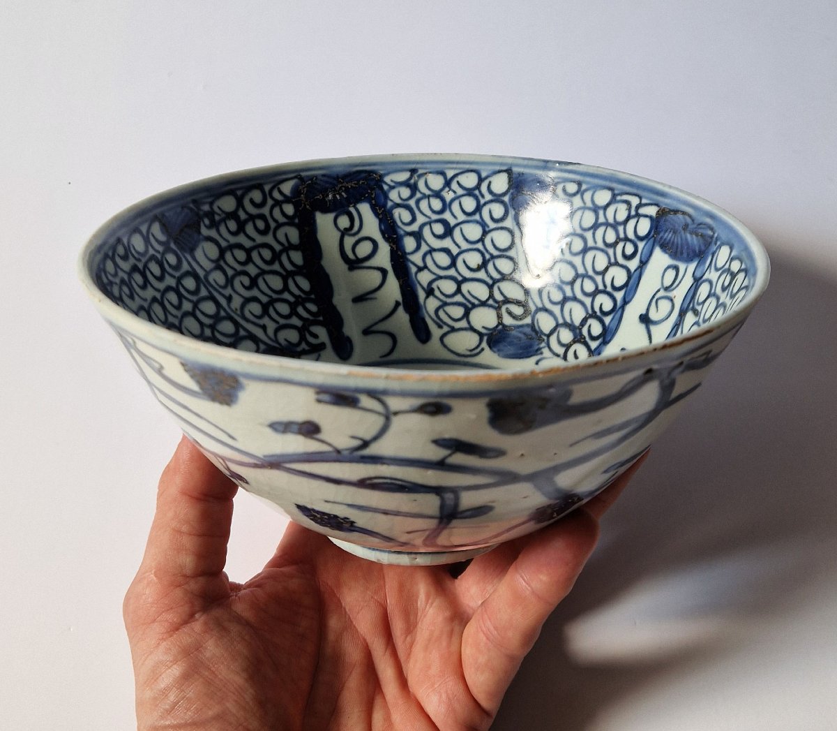 Bol bleu et blanc chinois Ming Wanli Swatow vers 1575-1625 Diamètre: 19,5 cm-photo-4