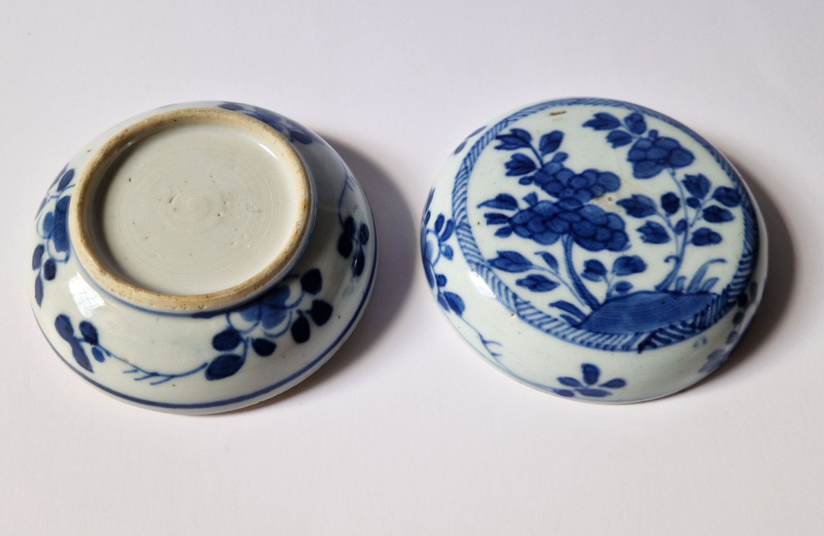 Chinese Blue-and-white  Box With Circular Lid, From Ca Mau Wreck, C. 1725-photo-1