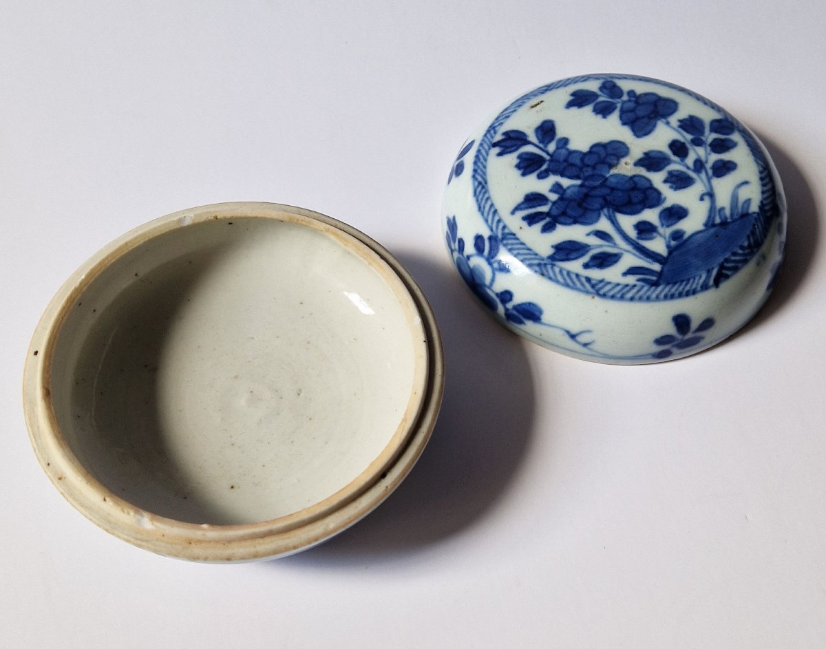 Chinese Blue-and-white  Box With Circular Lid, From Ca Mau Wreck, C. 1725-photo-3
